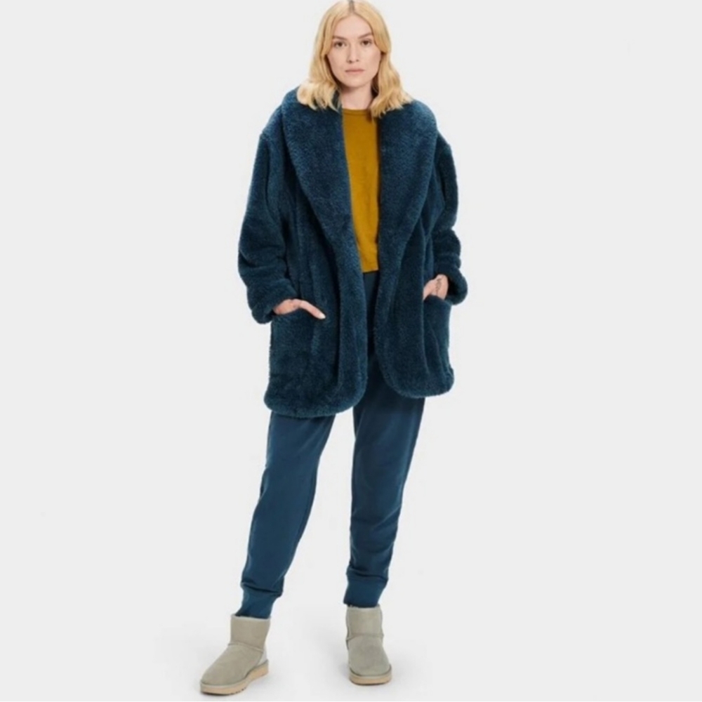 UGG Annona Sherpa Travel Cardigan